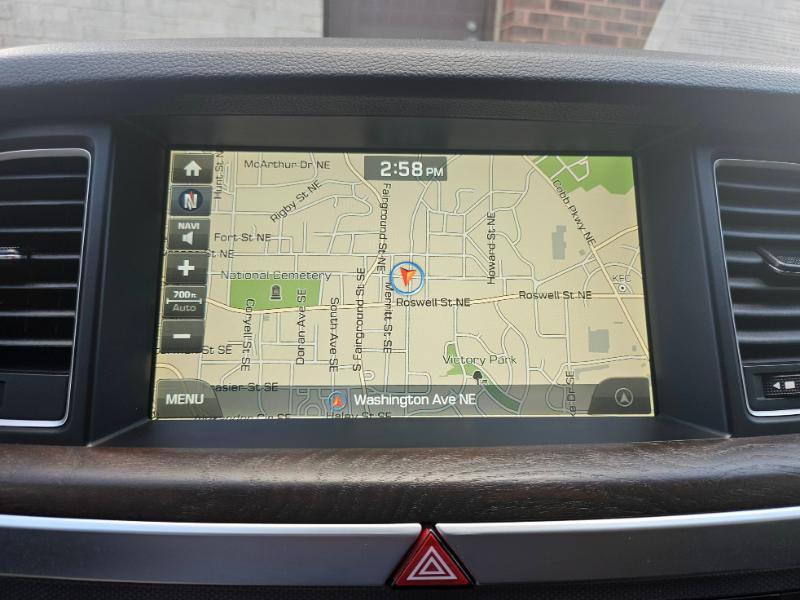 Genesis G80 photo 52