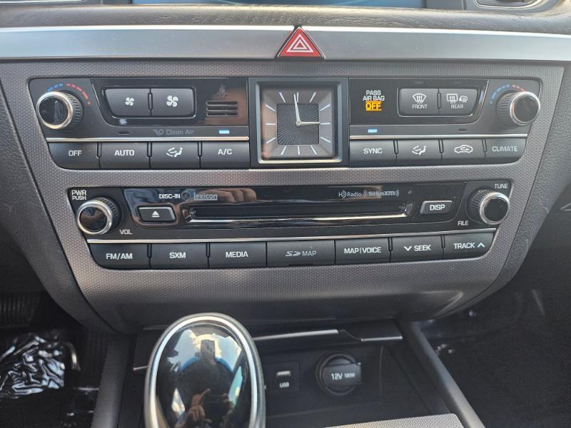 Genesis G80 photo 54