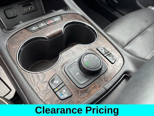 GMC Acadia Denali AWD 2020