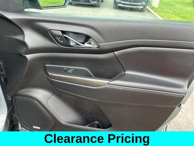 GMC Acadia SLT AWD 2023