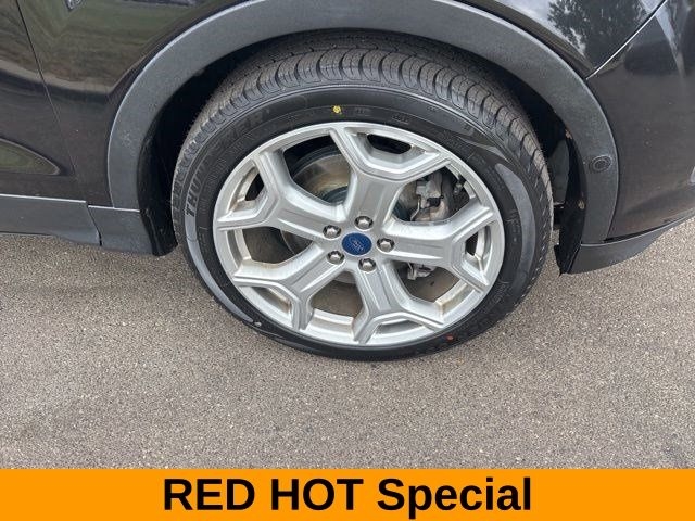 Ford Escape Titanium 4WD 2019