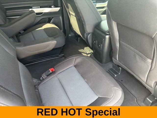 Ford Explorer XLT 4WD 2023