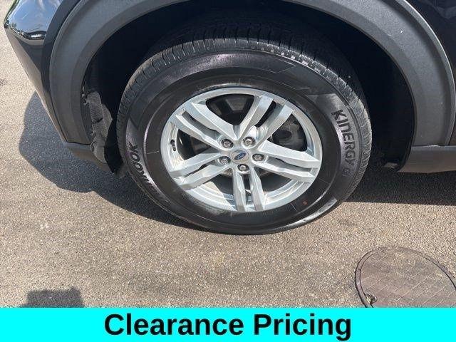 Ford Explorer XLT 4WD 2023