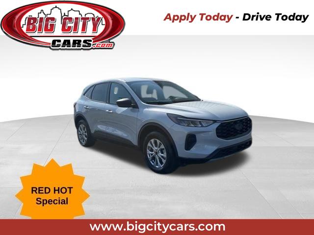 2025 Ford Escape Active's photo