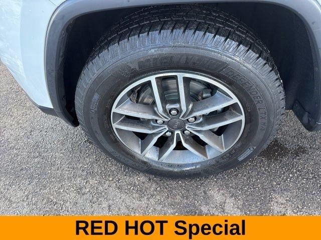 Jeep Grand Cherokee Laredo E 2020