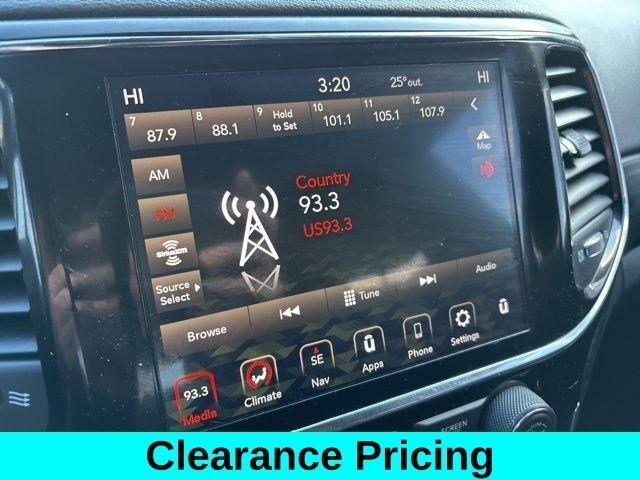 Jeep Grand Cherokee Laredo E 2020