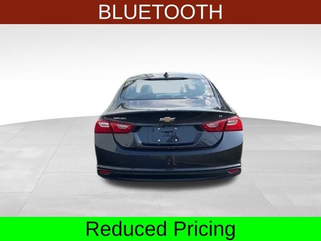 Chevrolet Malibu  2023