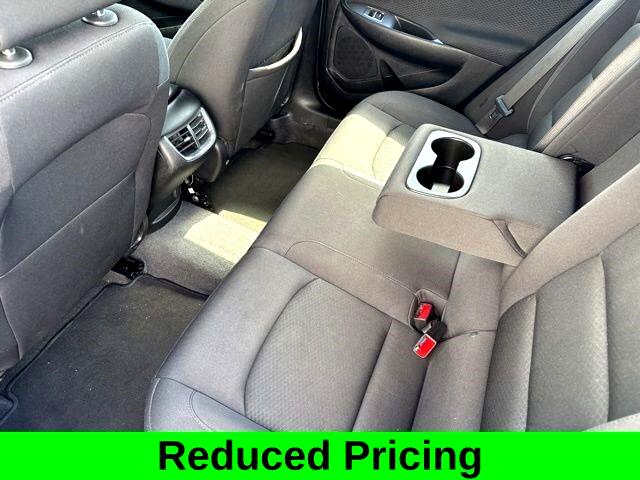 Chevrolet Malibu  2023