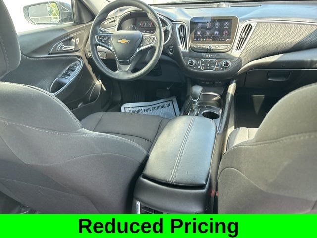 Chevrolet Malibu  2023