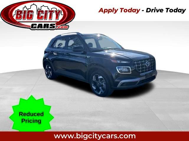 2024 Hyundai Venue SEL's photo