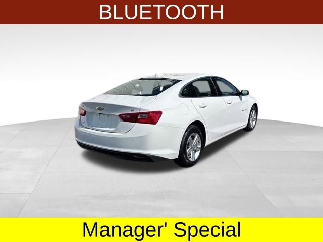 Chevrolet Malibu  2024