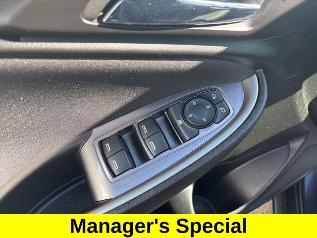 Chevrolet Malibu  2023