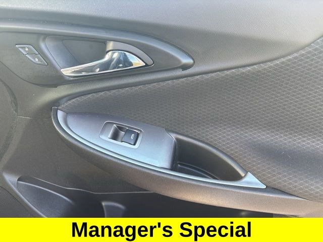 Chevrolet Malibu  2023