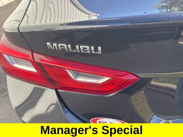 Chevrolet Malibu  2023