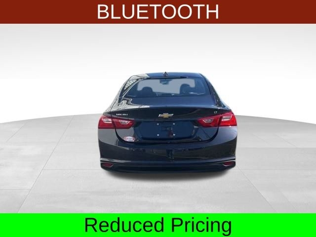 Chevrolet Malibu  2023