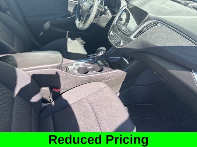 Chevrolet Malibu  2023