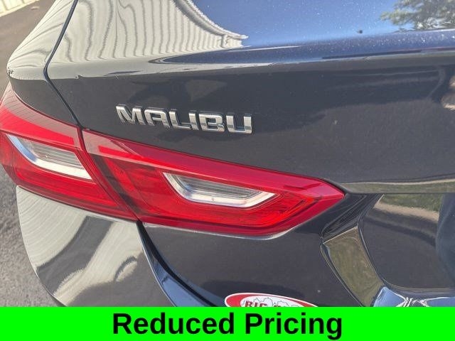 Chevrolet Malibu  2023