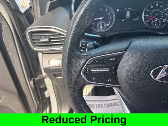 Hyundai Santa Fe SE 2021