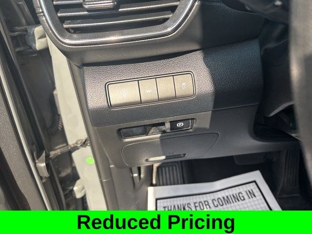 Hyundai Santa Fe SE 2021