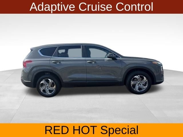 Hyundai Santa Fe SE 2021