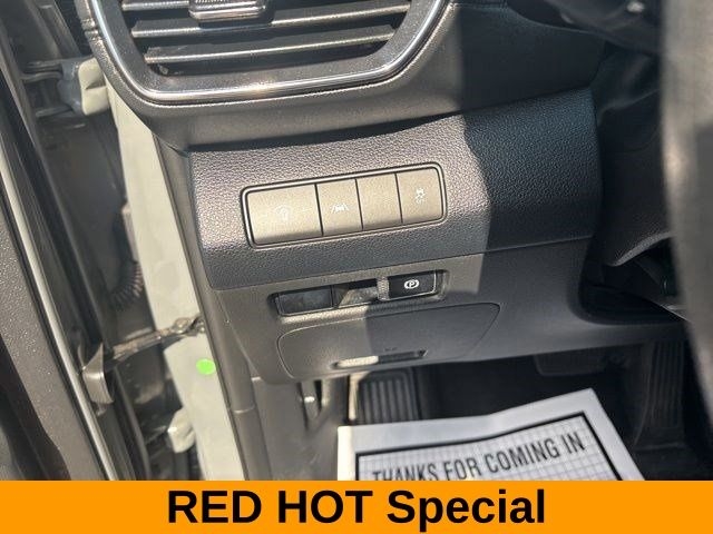 Hyundai Santa Fe SE 2021