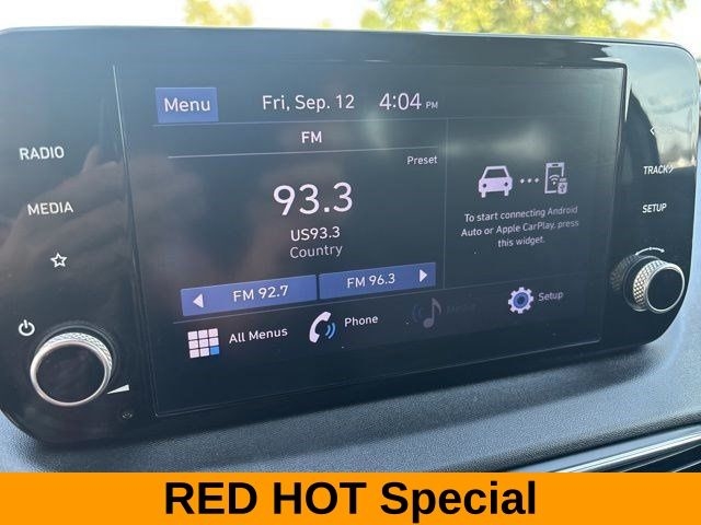 Hyundai Santa Fe SE 2021