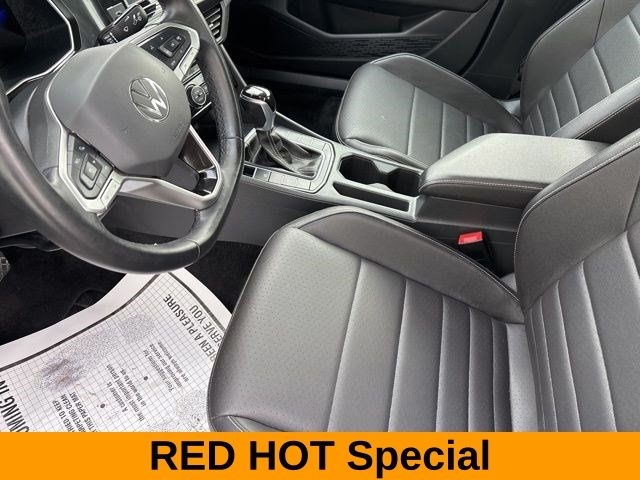 Volkswagen Jetta  2024