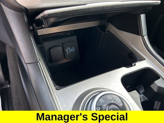 Ford Explorer XLT 4WD 2021