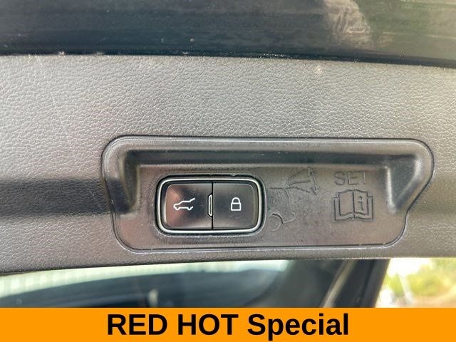 Ford Explorer XLT 4WD 2021