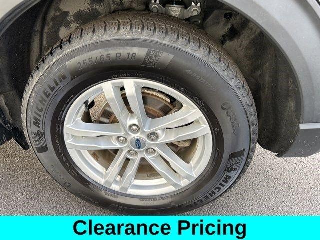 Ford Explorer XLT 4WD 2021