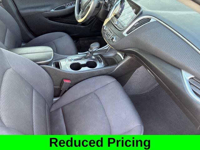 Chevrolet Malibu  2023