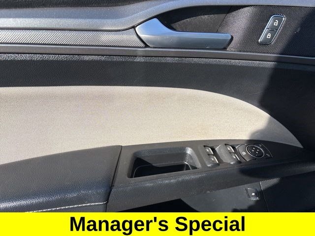 Ford Fusion Hybrid S 2018