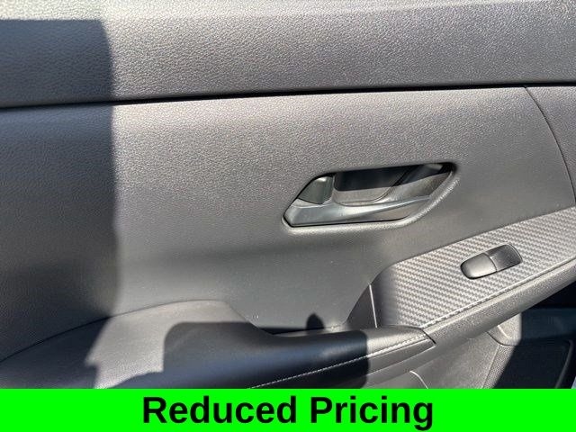 Nissan Sentra SV 2024