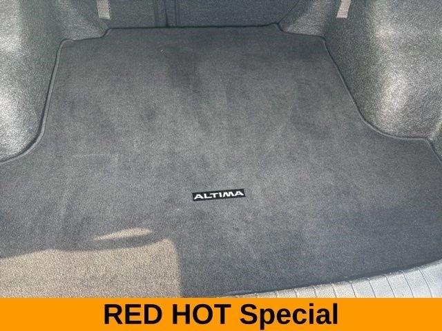 Nissan Altima 2.5 SV 2024