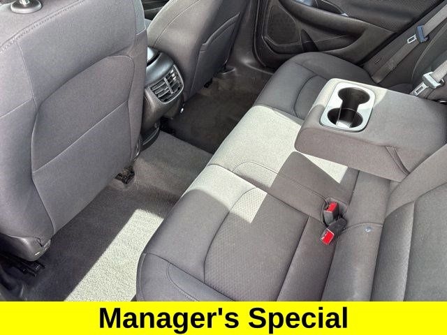 Chevrolet Malibu  2023