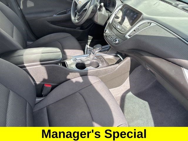 Chevrolet Malibu  2023