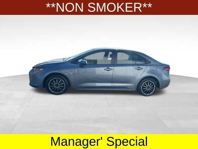 Toyota Corolla LE 2022