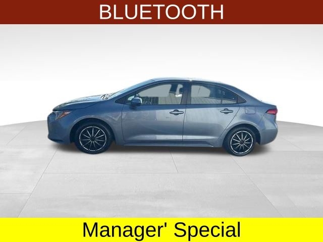 Toyota Corolla LE 2022