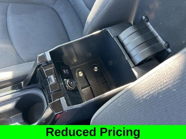 Toyota Corolla LE 2022