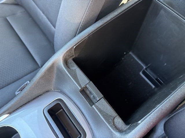 2021 Chevrolet Malibu 1LT photo 24
