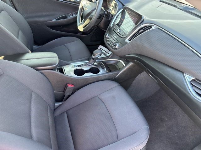 2021 Chevrolet Malibu 1LT photo 32