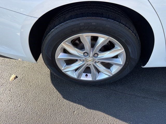 2021 Chevrolet Malibu 1LT photo 36
