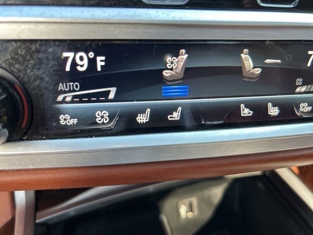 BMW 7-Series  2019 BMW 7-Series  2019