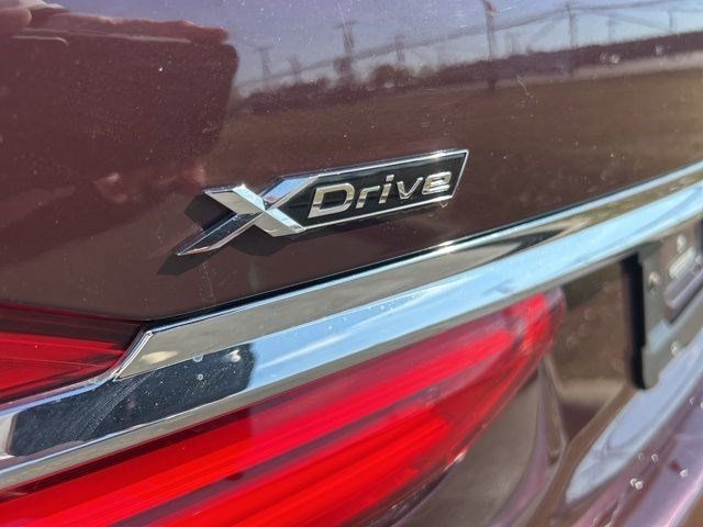 BMW 7-Series  2019 BMW 7-Series  2019