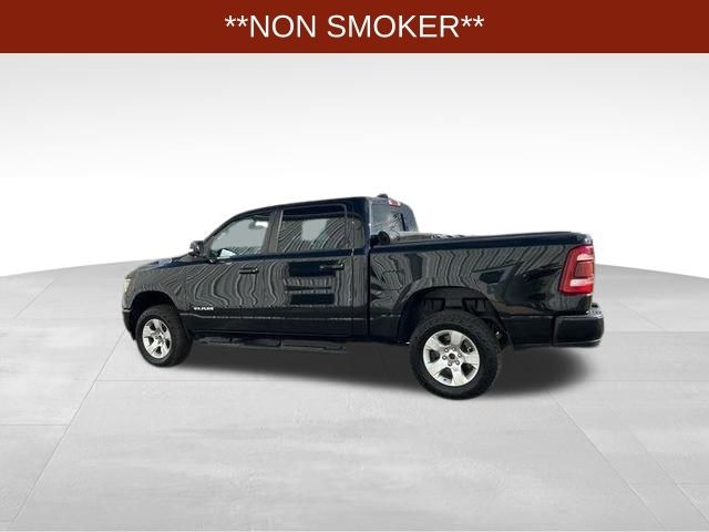 RAM 1500 Big Horn Crew Cab SWB 4WD 2021 RAM 1500 Big Horn Crew Cab SWB 4WD 2021