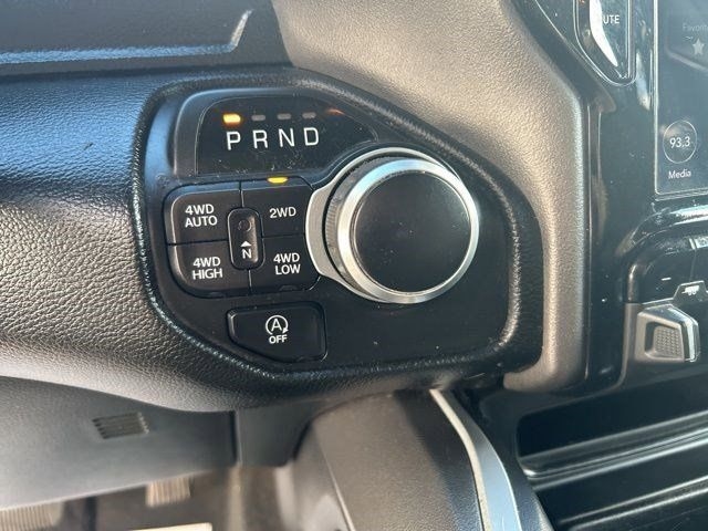 RAM 1500 Big Horn Crew Cab SWB 4WD 2021 RAM 1500 Big Horn Crew Cab SWB 4WD 2021