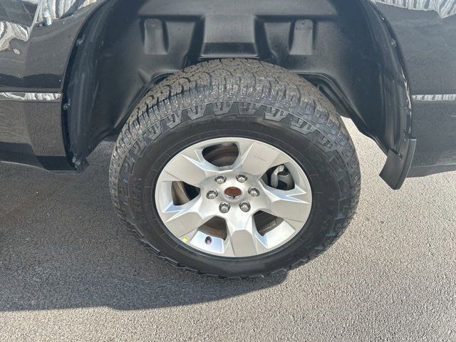 RAM 1500 Big Horn Crew Cab SWB 4WD 2021 RAM 1500 Big Horn Crew Cab SWB 4WD 2021