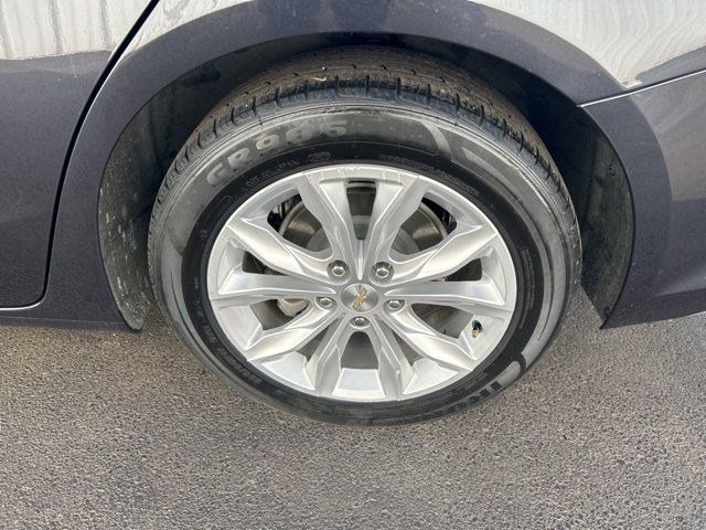 Chevrolet Malibu  2023