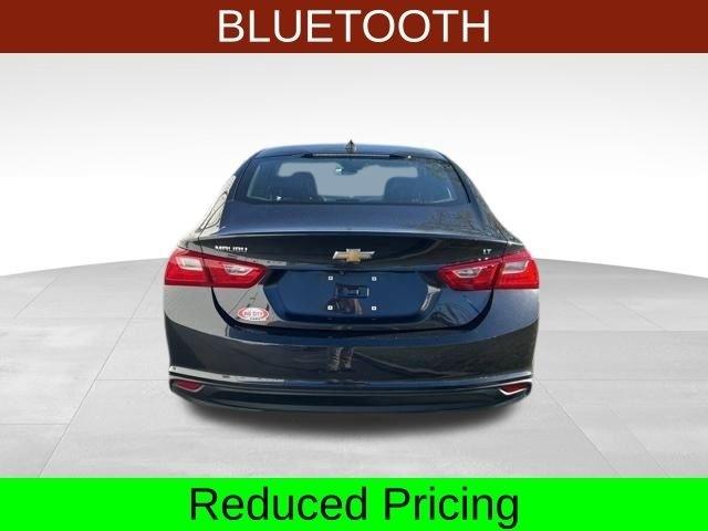 Chevrolet Malibu  2023