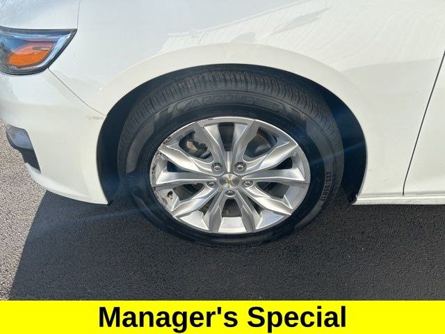 Chevrolet Malibu  2023